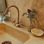 In A 16th Century Дом отдыха